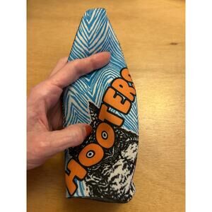 New Hooters Vintage Bottle Koozie Blue Zebra 🦓 Print